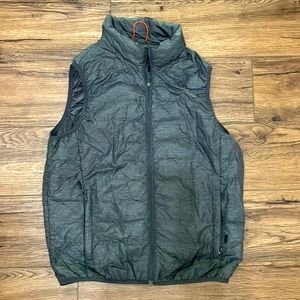 Great light puffer performance puffer vest